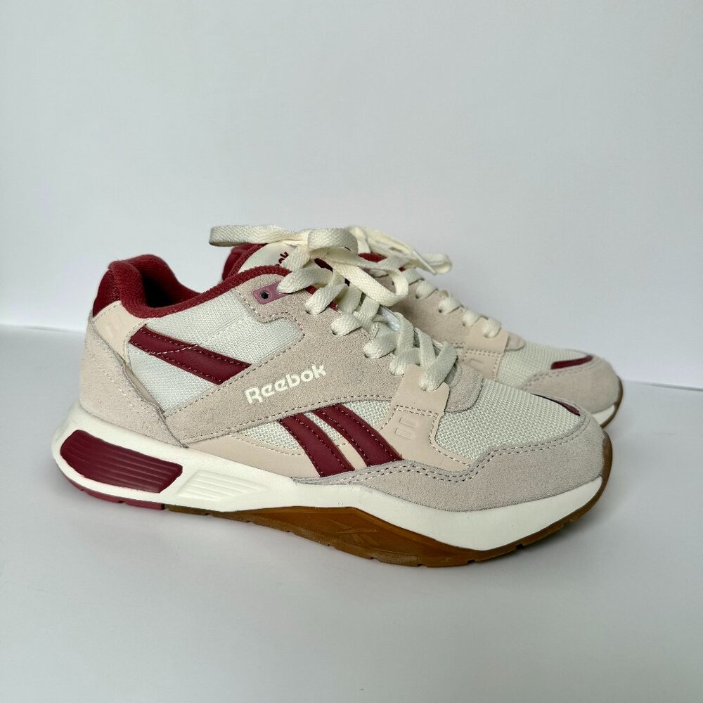 NEW Reebok THROBCK Women's Sneakers Color: Pink Stucco Size: 7